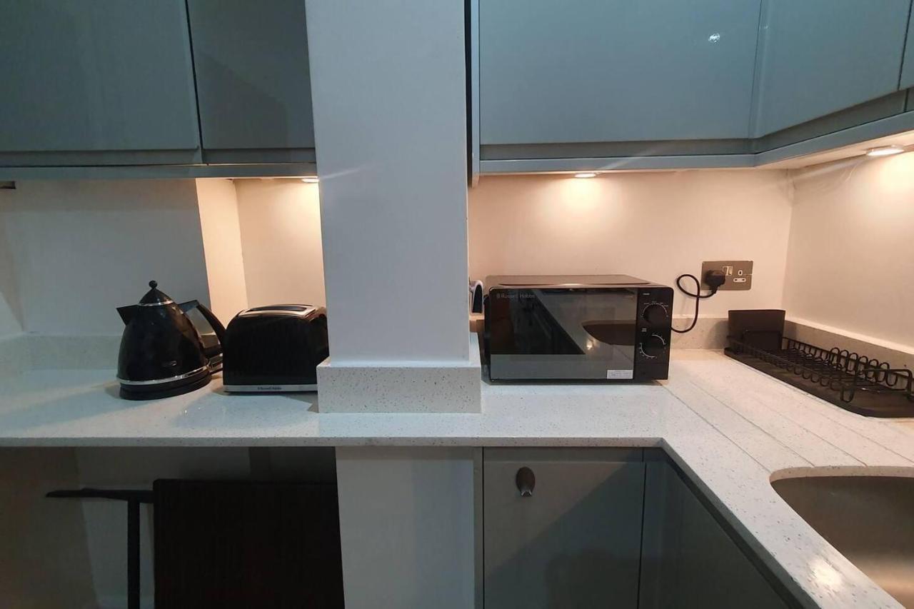 Cosy 1-bed In Alexandra Palace Appartement *